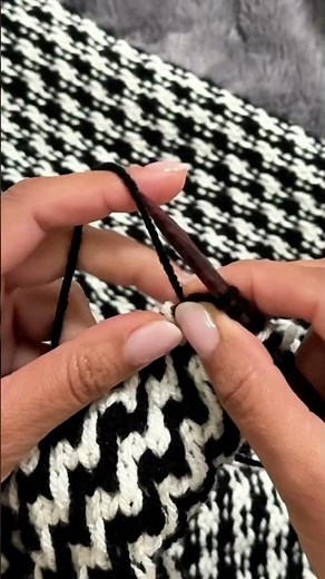 Slip stitch color work, aka mosaic knitting! #knitting #howto
