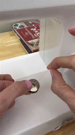 How to thread a bobbin correctly