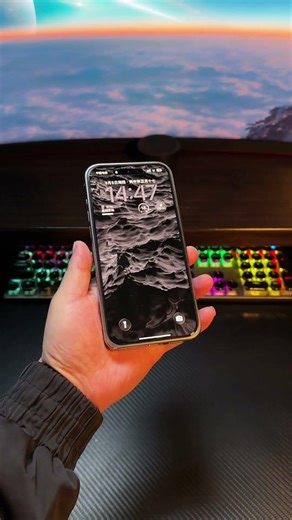 Apple iPhone 17 Pro Max Creative Clip-on Titanium Original Color Magnetic Frosted