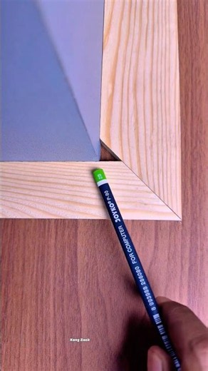 Quick Way to Measure Wood Corners Perfectly #woodworking #carpentry #woodworkingtips #shorts