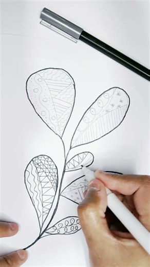 Easy Zentangle Leaf Pattern | Relaxing Doodle Art for Beginners#asmrdrawing #zentangleart #doodleart