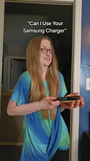 Mr. Fancy Pants Cellphone Charger Trend