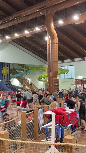 Always fun at Great Wolf Lodge waterpark. #manteca #waterparkslides