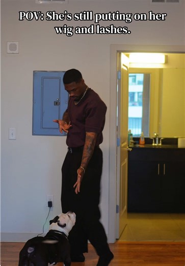 Relax let that woman slick them edges. Go occupy your self. #mikeal | wig hair