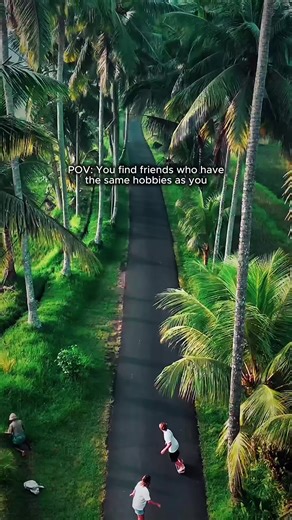 Find Surf Friends Through Shared Hobbies