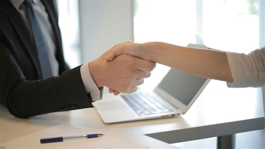 How you drink water can impact the way you're perceived in a job interview — this is why