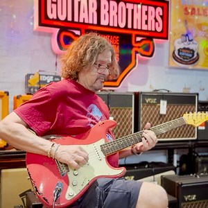 56 reactions · 6 comments | A gorgeous Custom Shop Michael Landau has...