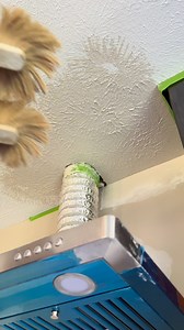 Matching crows foot texture on drywall patch #drywall #finisher #drywallfinisher #parati #fyp | Drywallwhisperer