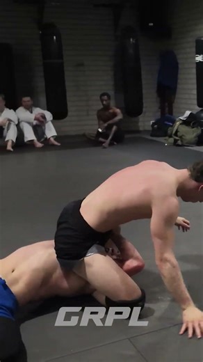 Mounted Triangle on Sambo Vet? Pure Power! 😳 #Shorts #SubmissionWrestling #GRPL