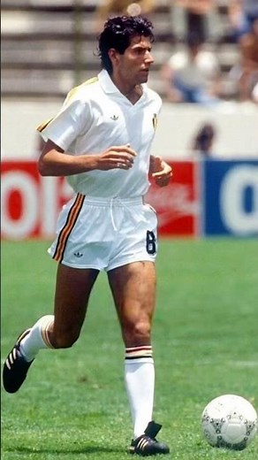 The forgotten genius of European football 🎨⚽ Scifo