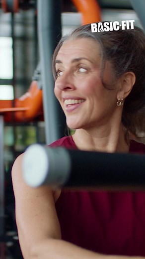 Lorsque vous êtes prêt à vous lancer, le monde est à vos pieds. Quelle que soit votre motivation, nous vous encourageons et célébrons tous les niveaux de forme physique. Dans un endroit où vous pouvez vous sentir à l'aise et vous entraîner comme le souhaitez. Allez-y, et ressentez cette sensation de bien être. Rejoignez-nous ! Revenez à l'essentiel, au fitness ! #basicfitfr #basicfit #fitness #sport #newanthem | Basic-Fit
