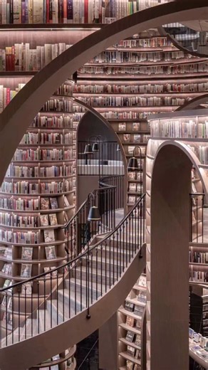 Zumar kitoblar doʻkoni 📚 on Instagram: "“Sendangina yordam so’raymizga” suyanamiz…🥺 “Zumar”da “Qalbimdasan Alloh” kitobi sotuvda Narxi - 38.000 so’m 📌 Manzilimiz: Toshkent, Chilonzor tumani, Chilonzor massivi, 5-kvartal, 24-uy. Buyurtma uchun: @zumar_delivery +998951650880 @zumarbooks"