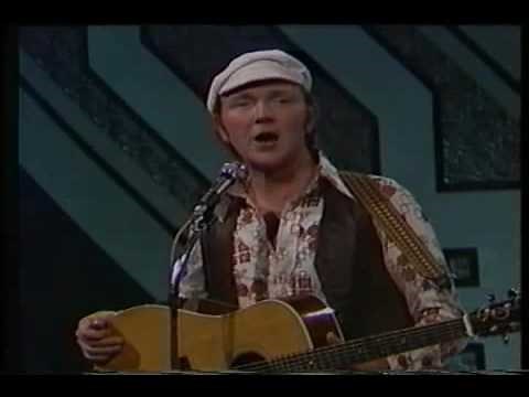 Liam Clancy & Tommy Makem - Rocky Road To Dublin