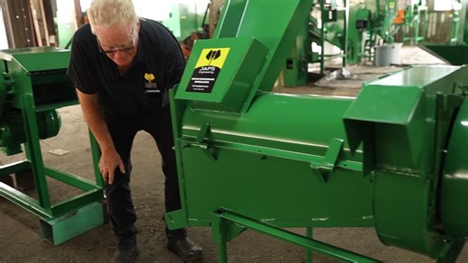 The JAPS Small-Scale Bean Thresher is designed for efficiency and versatility it is perfect for threshing sugar beans, soya, and peanuts. This compact single-phase machine separates seeds from stalks with ease, blowing out leaves and debris for a cleaner final product. A small but powerful solution for small-scale farmers. Watch the explainer to see how it works. 👉 https://japsgraincleaners.co.za/ #JAPSMachinery #BeanThresher #SmallScaleFarming #GrainProcessing #FarmSmart | Just another problem