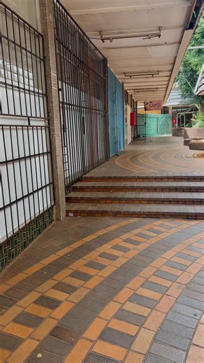 Sivale for the Why? For the who? People Still need clean clothes, We open for Walk-ins from 09:00 to 15:00. The best part is you get instant service – in and out, ready in hours, at the price of a standard service 🚀 📍47 Robert Sobukwe, Sunnyside, Opposite DTI, Slightly behind Postnet 📲 0815830764 #laundryservicesinpretoria #bonieslaundrybox #december #thelaundrymama #smallbusiness