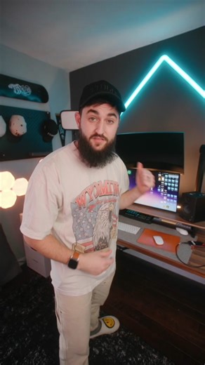 The best Hybrid 4k 144hz glossy monitor for both PC and Mac. Perfect for gaming and editing. The dough spectrum 4k. #fyp #monitor #4k #glossy #144