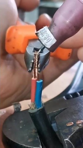 Is welding wires better than using wire nuts? #Electrical #DIY #ConstructionTips