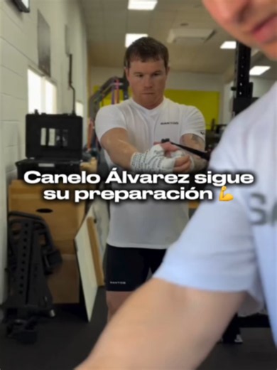 ¡Canelo Álvarez sigue en su campamento! 👏😌 El mexicano no se detiene y continúa con su preparación para la pelea que sostendrá ante Christian M'billi 😮‍💨🔥 #BoxAzteca #CaneloAlvarez #Mbili #Boxeo #BoxeoMexicano