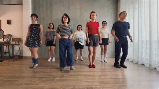 ChangK Grooves on Instagram: "yay we learnt some basic Charleston today! See u next week!!!"