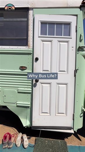 Could you like in this #skoolie #tinyhouse