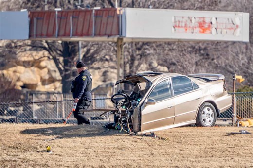 Driver airlifted to Wichita hospital after three-car crash in Salina