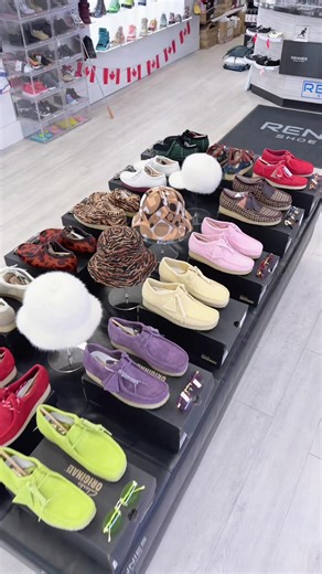 New Clarks Originals (All Styles) available ONLINE www.renniesshoestore.com #clarksoriginals #clarkscanada #renniesshoestore #2026 #brampton