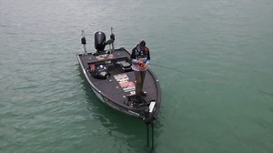 Elite pros demo new big water trolling power - Bassmaster