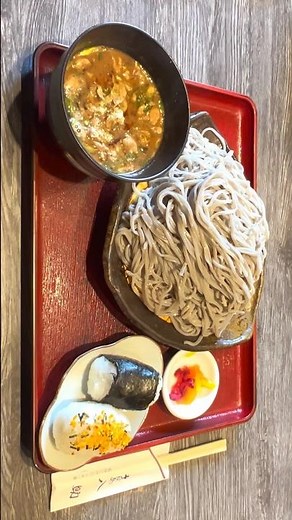 【中央区】日本橋駅から徒歩７分 創業３６年の下町のお蕎麦屋さん《そば処 八助》にて 日替わり定食で《豚せいろ》を頂く 大阪グルメ／大阪ランチ／盛り蕎麦／食べ歩き