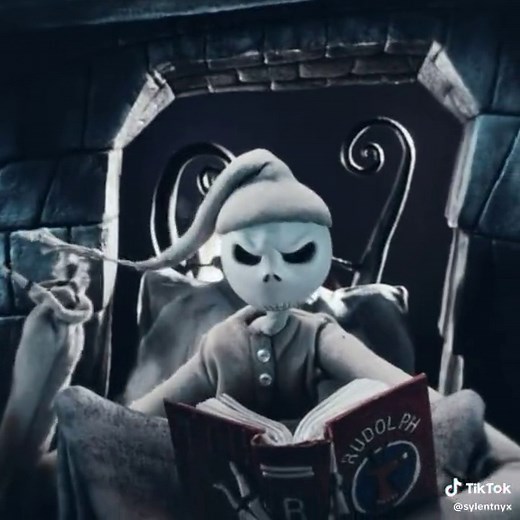 Who’s this DIVA? 💜 // #thenightmarebeforechristmas #nightmarebeforechristmas #nightmarebeforechristmasedit #jackskellington #jackskellingtonedit #halloween // ac: @hevi.mp3