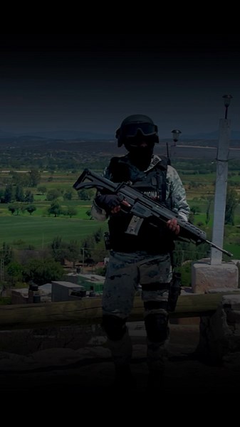 Tu GN favorit@GUARDIA_NACIONAL 🇲🇽🔱 #military #sedenamx🇲🇽❤️