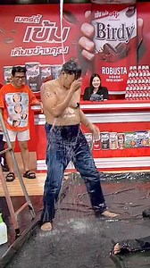 1.1M views · 10K reactions | HIT ME UP ธามไท แบบฉบับ "ก็มาดิครับ" #มหกรรมขำขัน | มหกรรมขำขัน | Facebook