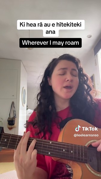 He Kākano Ahau - Maori Waiata Song