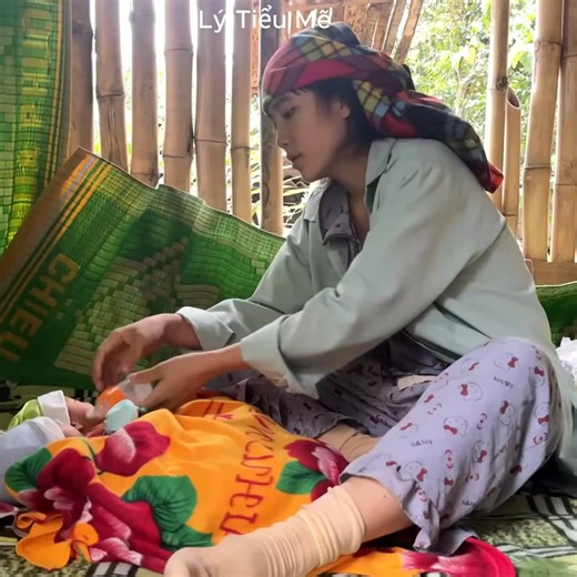 Single mother of twins gets her house refurbished by kind neighbor 014 | Single Mom Life