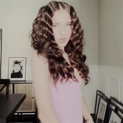 her HAIR :: #fyp #madeleinemcgraw #vsp #edit #madeleinemcgrawedit @Madeleine madeleine mcgraw violet mcgraw video star pro alorasko colouring the black phone the black phone 2 gwen blake finney blake mason thames cady james megan megan 2.0 valentine’s day