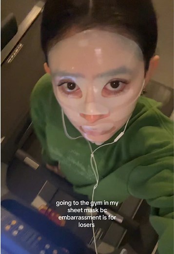 Iconic Gym Mask Style: Overcoming Embarrassment