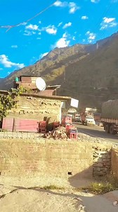 Kashmir express 🙆🌲🍎 #singlogu #reelsinsta #reelsvid #reelsaudio #reelsviral #reelsinstagram #reeitfeelit #trendingaudio #insta #truk | Sing Logu