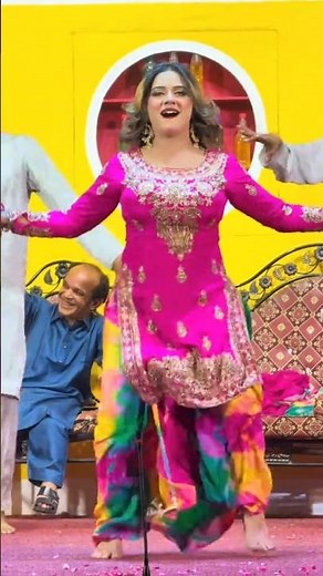 Shahpara Queen | Best Mujra Dance Parfomce💃-Trending Mujra ‪@QMUJRAMASTI‬ #4M#views #foryou #mujra