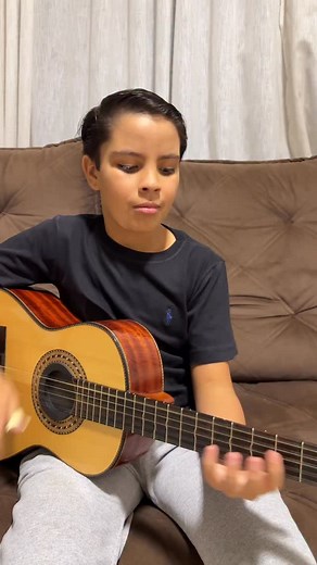 1.8K views · 12K reactions | Convite especial  Quando gravar um vídeo, use minhas músicas na biblioteca de áudios como trilha. Solta a criatividade — modão, viola, vida no campo… me marca e me envia; vou escolher alguns para compartilhar por aqui! #sertanejoraiz #músicacaipira #violacaipira | JP Violeiro | Facebook