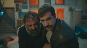 Vezi online serialul „Prizoniera destinului” subtitrat în limba română - Episodul 9, sezonul 1, miercuri, 23 decembrie- VIDEO Mehdi, in pericol de moarte!