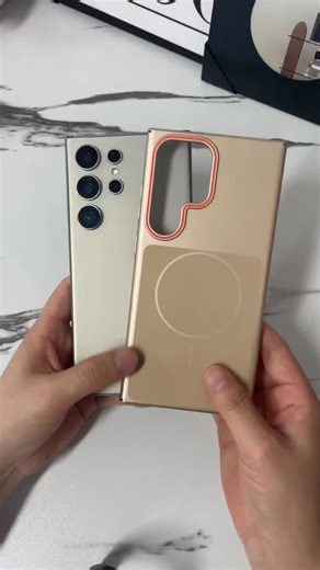 Ultra Thin and Light Cases for Samsung Devices