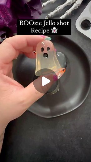 Johany Torres on Instagram: "👻Ghost Jello Shot Recipe: 3oz of coconut gelatin D’gari brand (comes out clear) 1/2 cup of boiling water 1/2 cup liquor of choice @smirnoff (or water) 2 packets of unflavored gelatin (each packet is 0.25oz) 4 tablespoons of water 👻Ghost ice cube mold from @joann_stores Directions: In a bowl add Jello along with 1/2 cup of boiling water, mix well. Add another 1/2 cup of water or liquor of choice. Mix well, set aside. In a seperate bowl you’ll need 2 packets of unfla