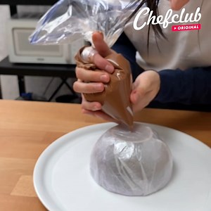 176K views · 6.7K reactions | Mini Donut Basket! Chocolate covered and cream-filled donuts with sweet vanilla ice cream  | Chefclub South Africa | Facebook