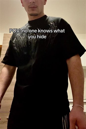 Working Out in Baggy Shirts: The Hidden Workout Effect