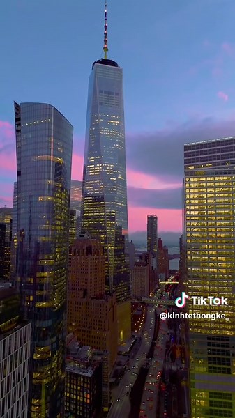 Exploring New York City from Above with Drone Flycam