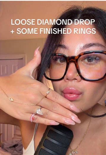 Explore Unique Loose Diamonds and Custom Engagement Rings