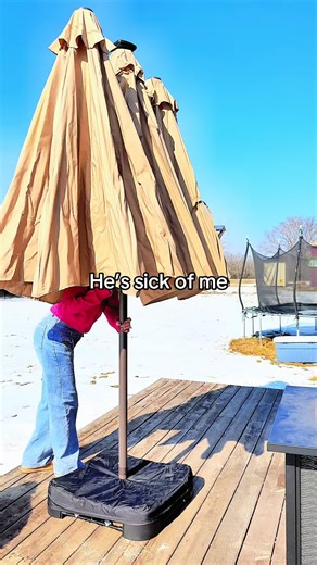 15-Foot Solar Light Umbrella for Stunning Backyards