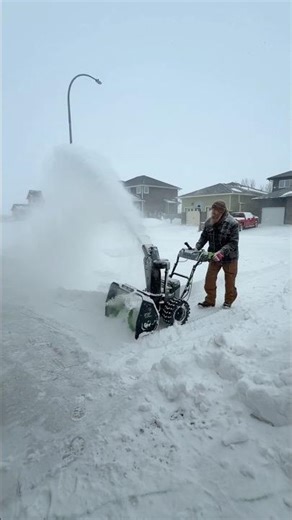 Ego 28” 2 stage snowblower still works blower