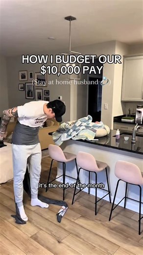 Comment “BUDGET” and I’ll send you the template I use 💰✨#budgeting #savemoney #paycheck #finance #budgetingtips | SimpleBudgett