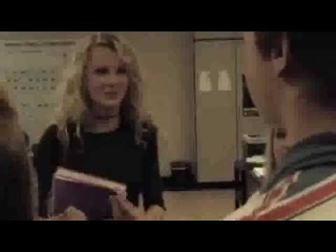 16 Year Old Taylor Swift Going To High School
