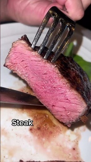 What you should expect from eating at Eiffel tower Las Vegas! One of the best restaurants in Las